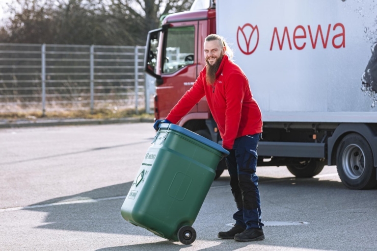 A Mewa Textil-Service bemutatja szolgáltatásait a budapesti „Ipar Napjai” kiállításon